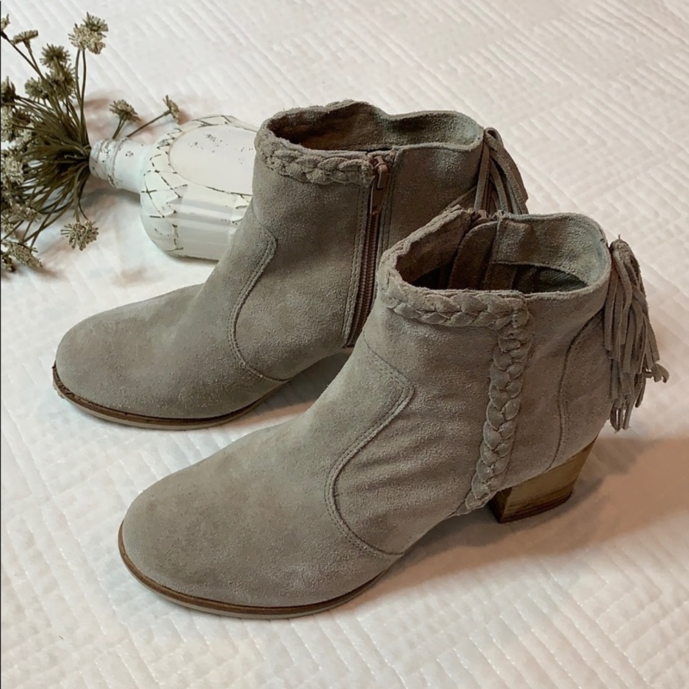 Matisse Lucinda Suede Fringed Ankle Booties, Size 7